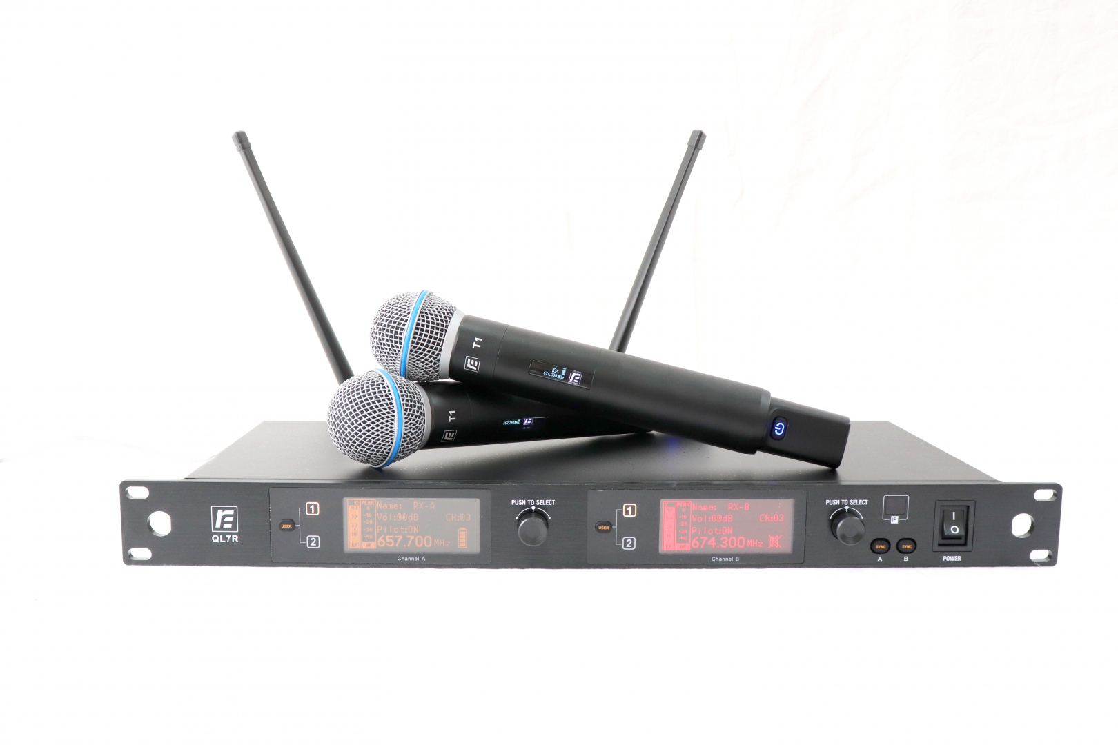RFIntell QL7R/T1-A 651,800-683,400 МГц 2-канальная радиосистема с 2-мя ручными микрофонами в Адыгейске